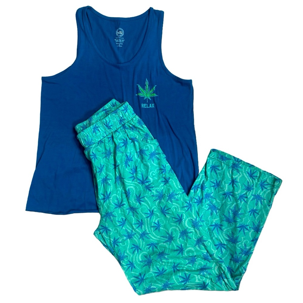 WIT! Gifts by Karma Women’s Relax 2 Pc Loungewear Pajama Set EUC